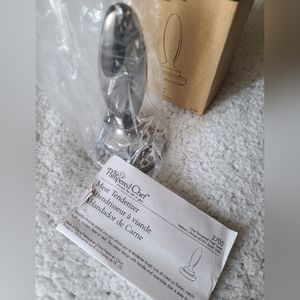 New In Box Pampered Chef Meat Tenderizer